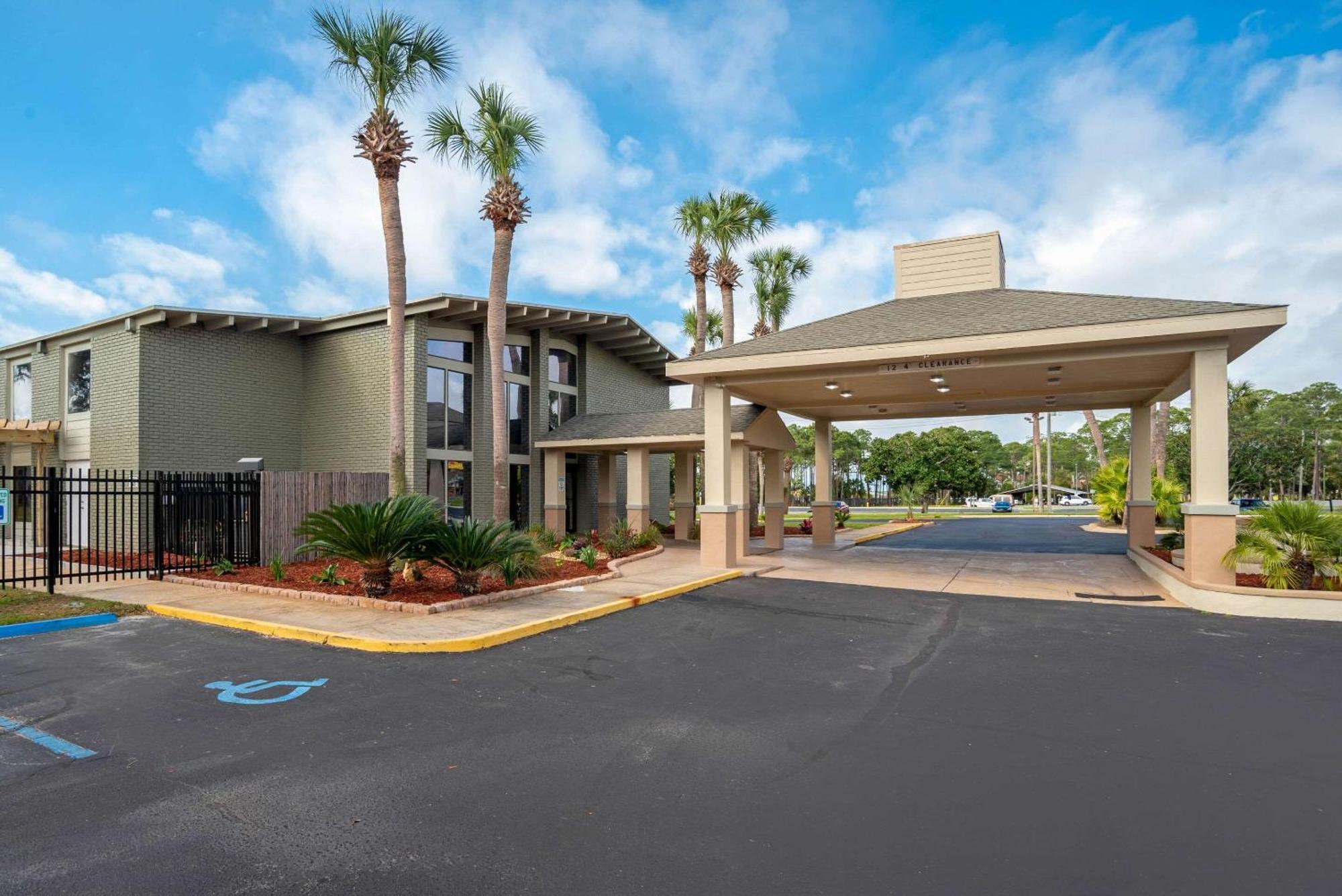 Quality Inn Fort Walton Beach - Destin West Exterior photo